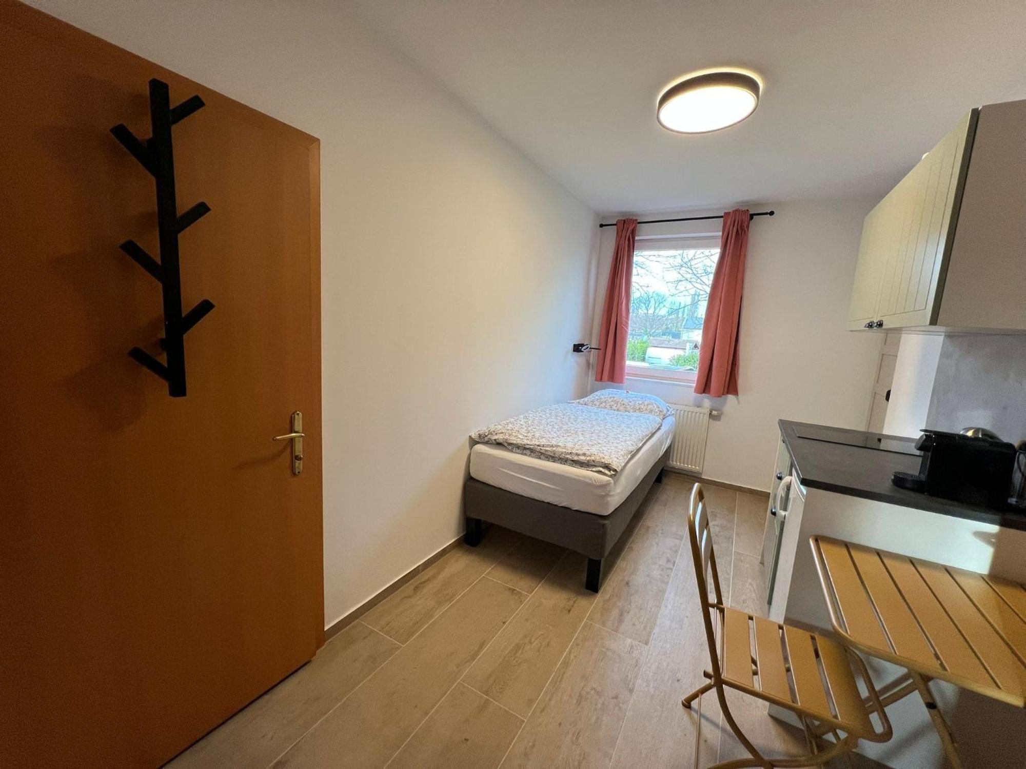 Apartment Einzimmerwohnung Top 6 K-42 Wien